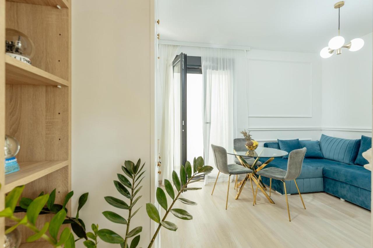 Miracle Apartment Kotor Buitenkant foto